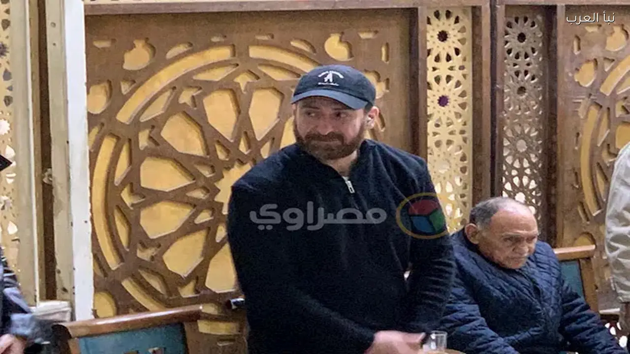 الصور الأولى من عزاء والدة الفنان نضال الشافعي