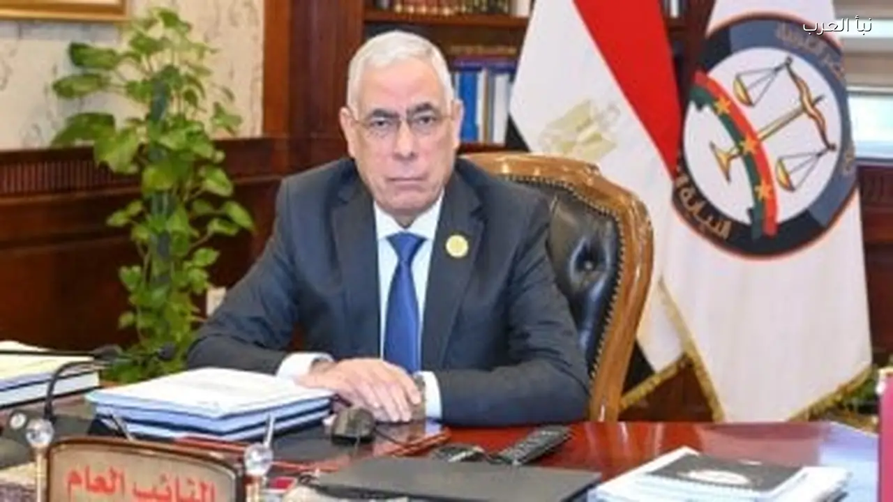 النائب العام يعلن تسليم «مستريح السيارات» لمصر عبر الإنتربول