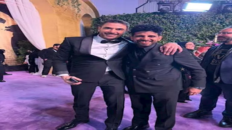 حمدي المرغني ينشر صورة مع أحمد عز ويعلق: “أوجد 500 اختلاف”