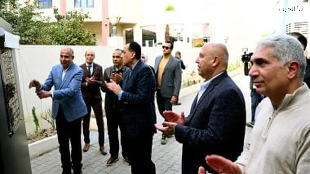 رئيس الوزراء يطلق المركز التكنولوجي لخدمة المواطنين في المنيا