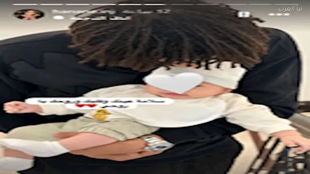 زوجة النني تنشر صورة له مع ابنه وتعبر عن مشاعرها