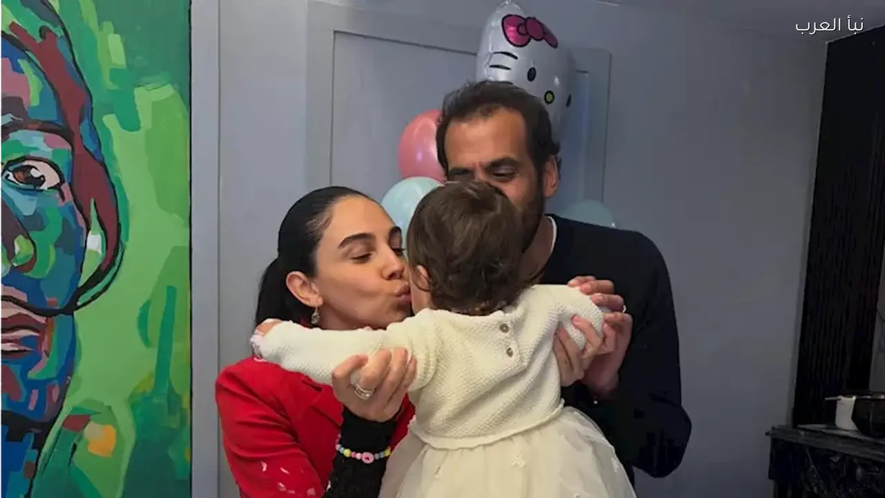 سلمى أبو ضيف وزوجها يحتفلان بعيد ميلاد ابنتهما صوفيا وسط أجواء عائلية مميزة