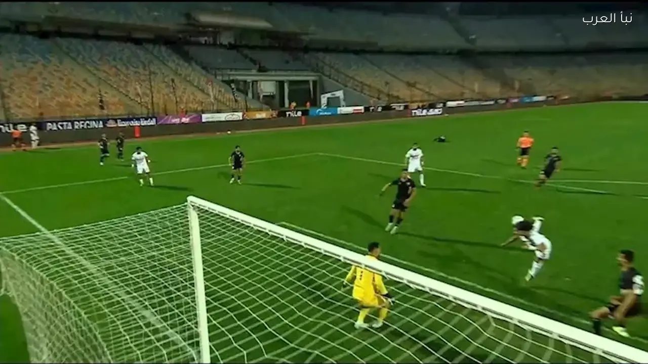 نجم الزمالك السابق يثني على لاعب الفريق بعد مواجهة بتروجيت