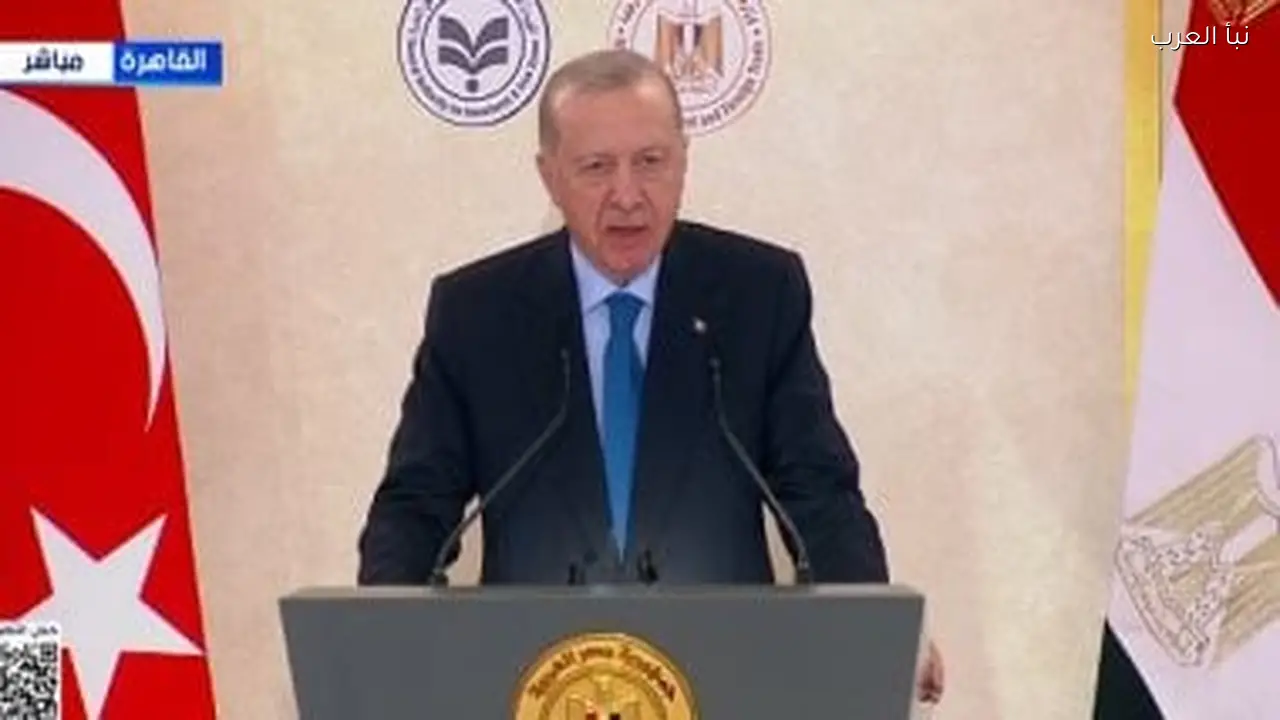 أردوغان يدعو لتعزيز التعاون الصناعي واللوجستي مع مصر