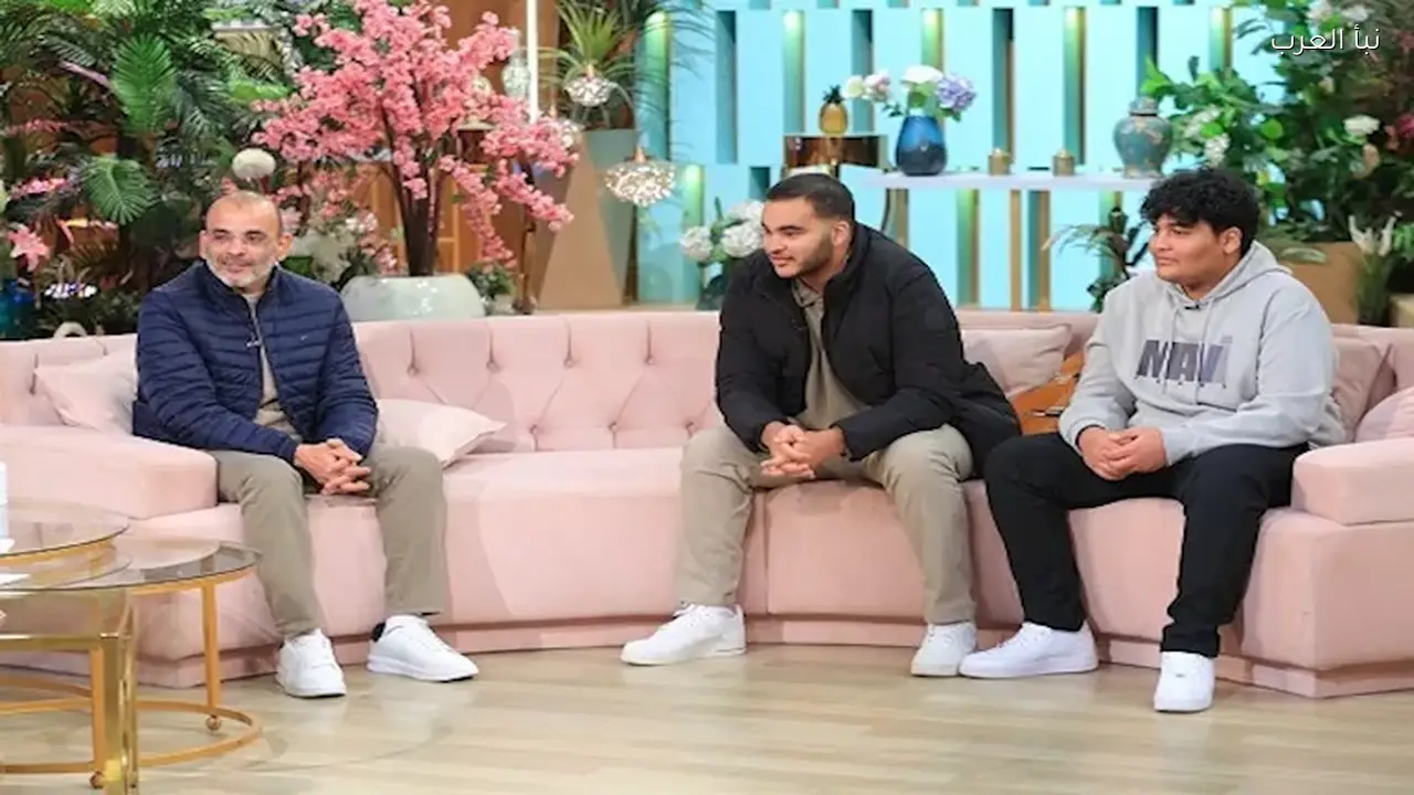 أيمن بهجت قمر يستضيفه برنامج معكم منى الشاذلي الجمعة