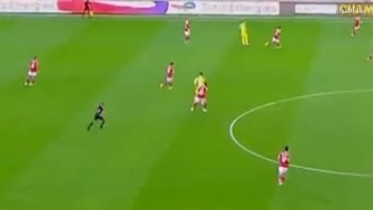 الأهلي يتعادل سلبياً مع شبيبة القبائل في بداية المباراة