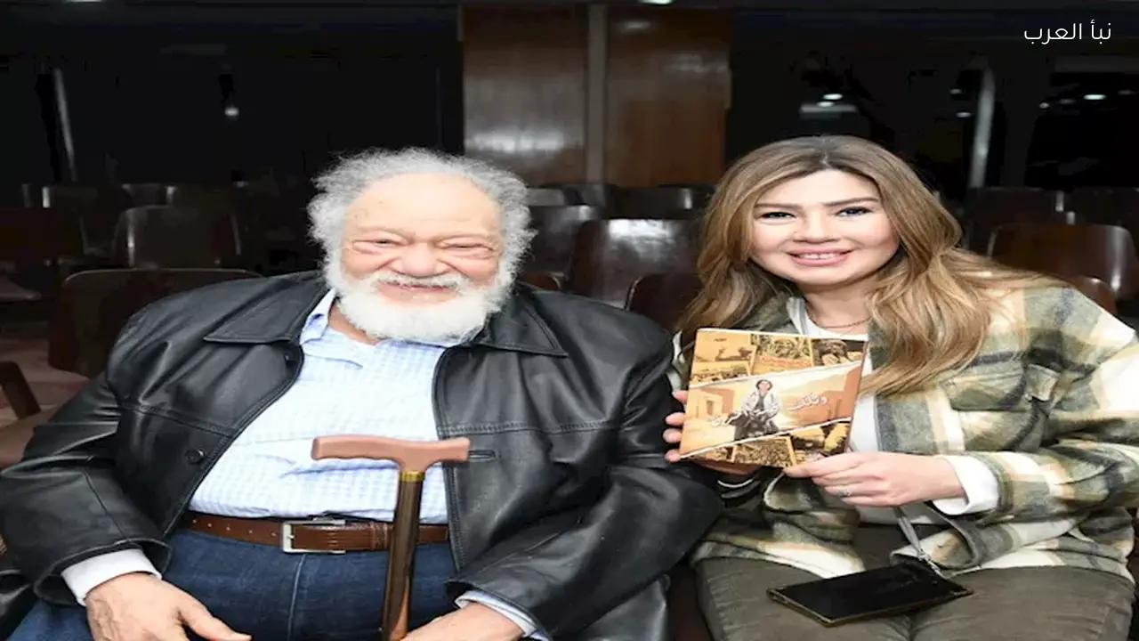 رانيا فريد شوقي ويحيى الفخراني في توقيع كتاب لميس جابر