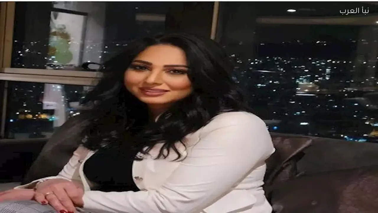 رحاب الجمل تتألق بإطلالة أنيقة في أحدث ظهور لها