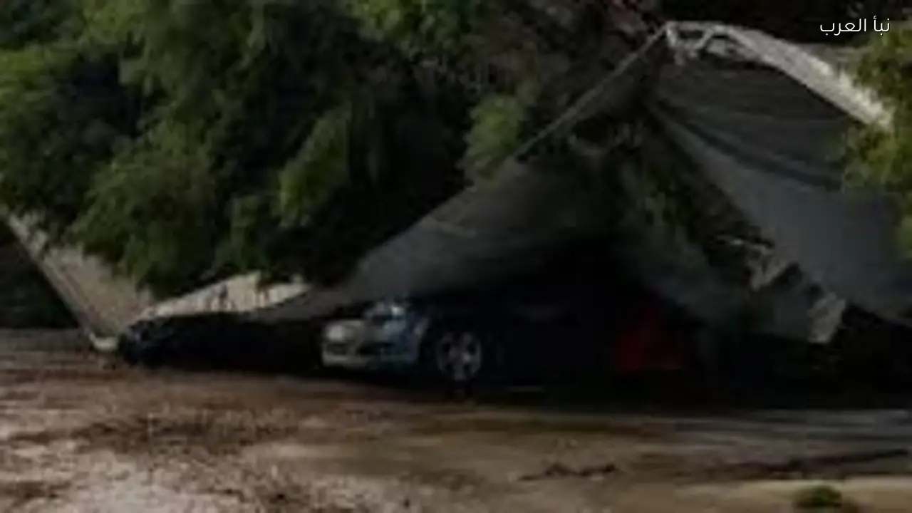 عاصفة ليوناردو تسبب انهيارات أرضية وفيضانات في البرتغال وإسبانيا