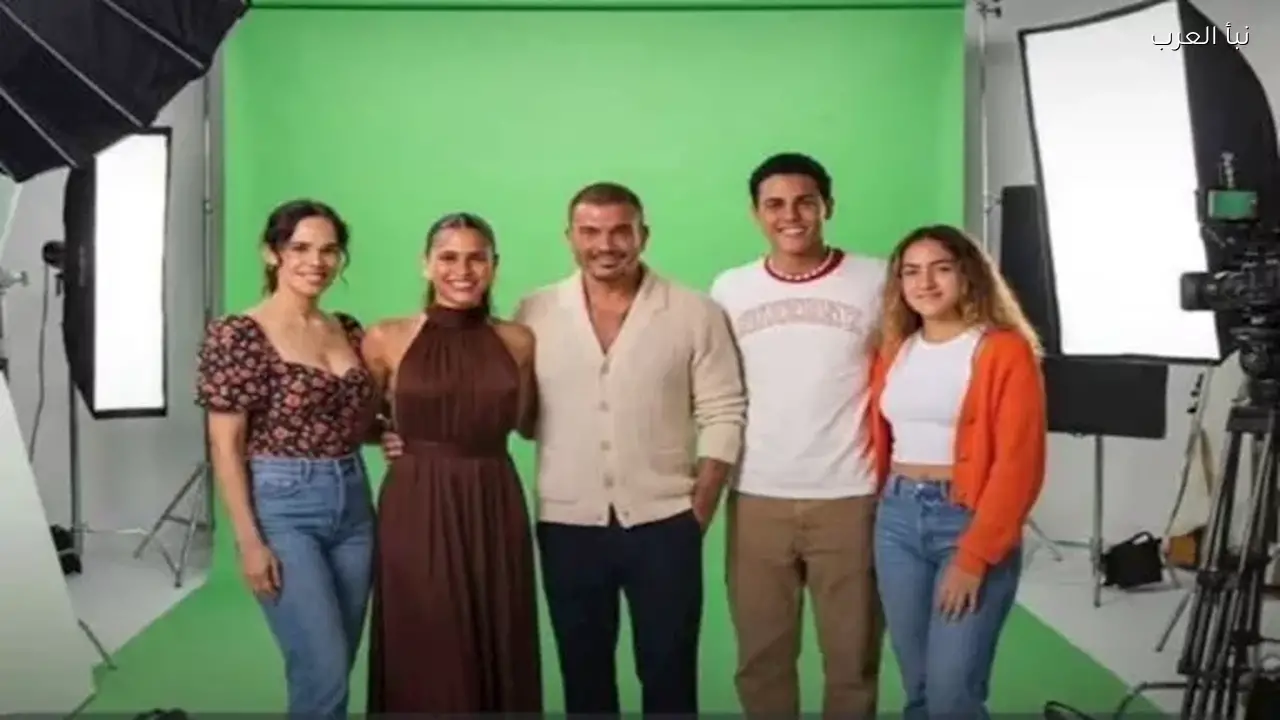 عمرو دياب يظهر مع أبنائه في إعلان رمضاني جديد