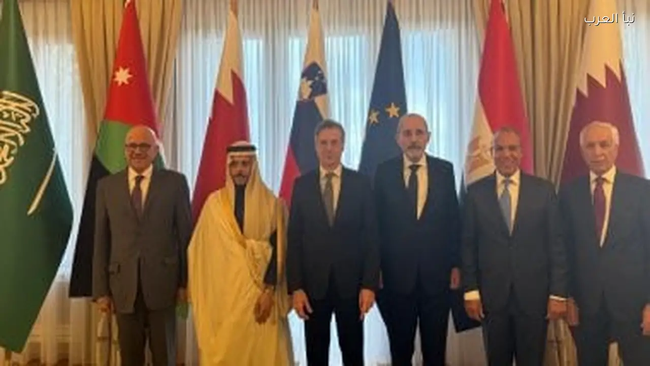 وزير الخارجية يناقش التطورات الإقليمية مع رئيس وزراء سلوفينيا